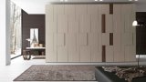 STEP ITALIAN HINGED DOOR CLOSET STEP ITALIAN HINGED DOOR CLOSET